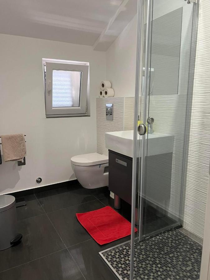 Apartment Vodice - Lovric Eksteriør bilde